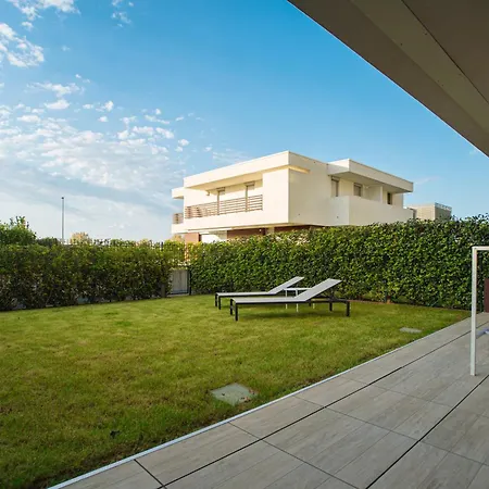 North Point Apartmán